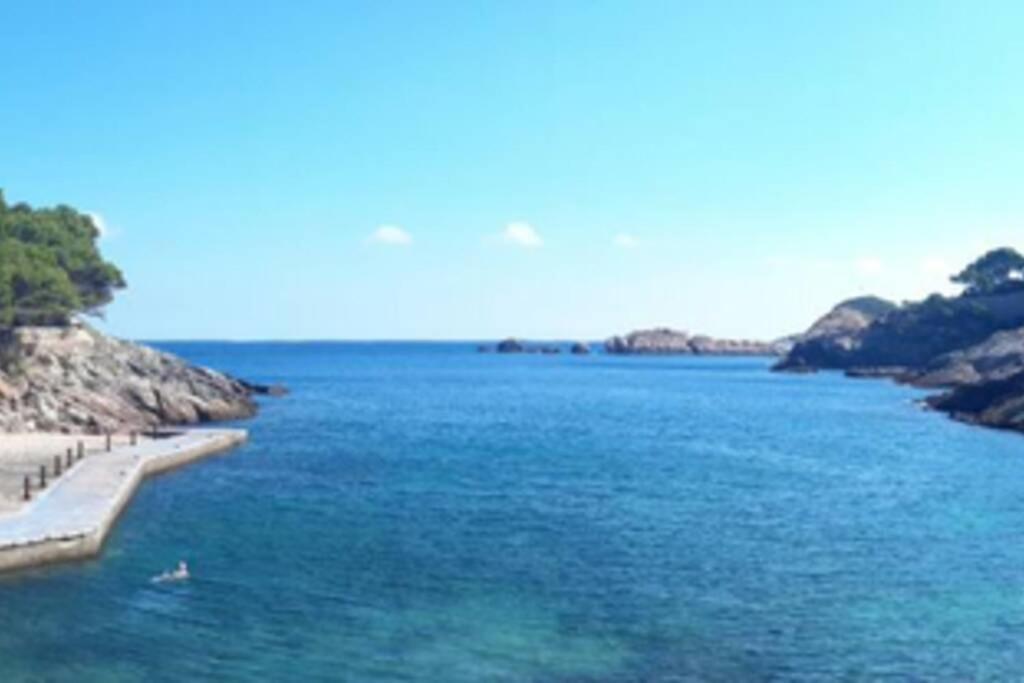 Apt Con Vistas Islas Medas ชีโรนา ภายนอก รูปภาพ
